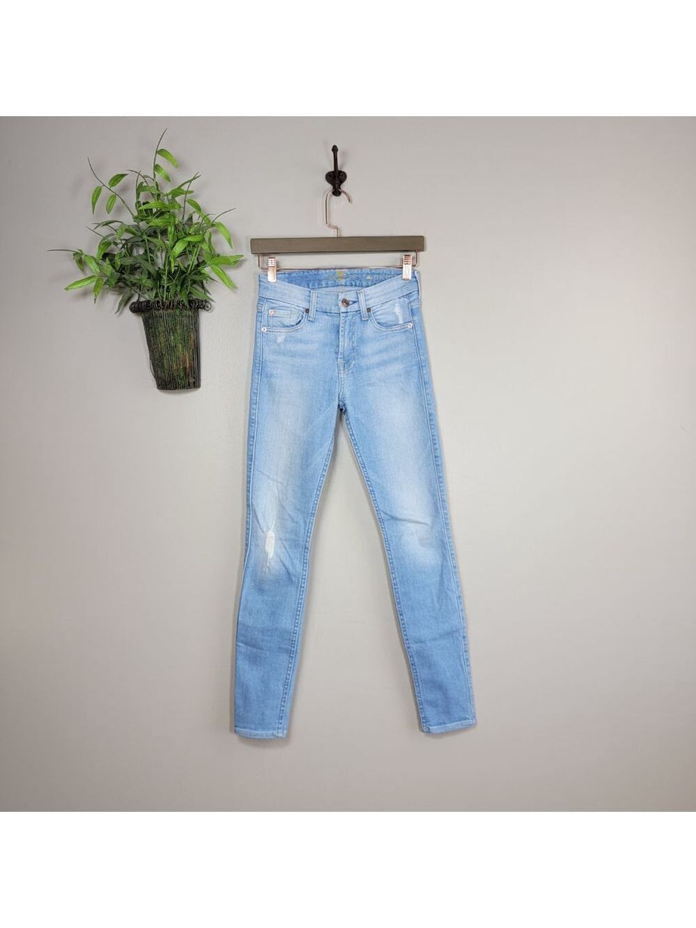 7 For All Mankind The Skinny Jeans Light Blue Wash Mid Rise Distressed 7FAM 23